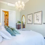 Casa Pitt, A Luxury 3 Bedrooms In