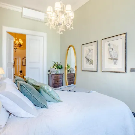Casa Pitt, A Luxury 3 Bedrooms In
